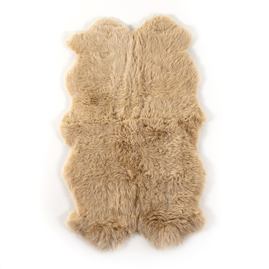 Four Hands Lalo Lambskin Rug - Beige Lambskin – Artesanos Design Collection