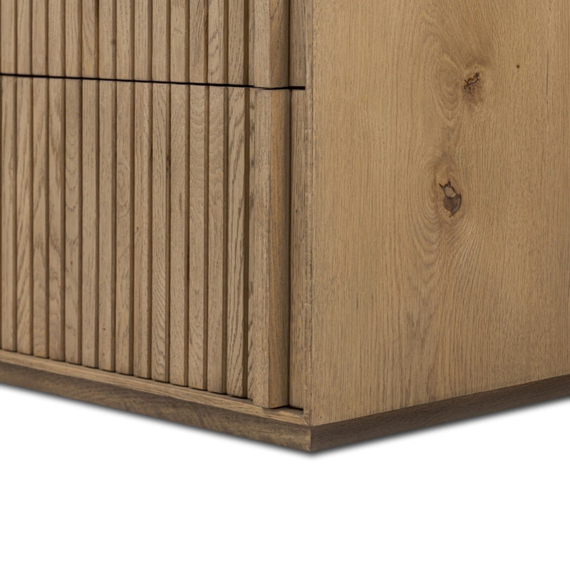 Leo 6 Drawer Dresser 231733-004 bottom corner view 