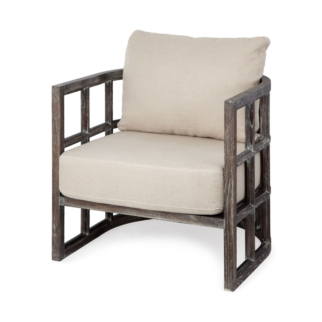 Mercana Skylar Accent Chair angled view